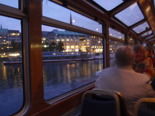 Leaving the Binnenaister Bay for the Altona River.